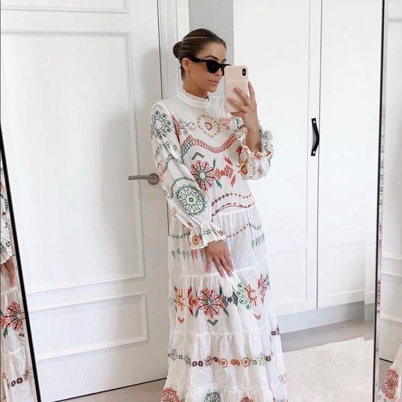 Zara Dresses Nwt Zara Blogger Fav White Embroidered Maxi Dress